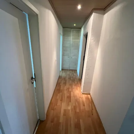 アパート Schoene Maisonette 4 Mit Garten