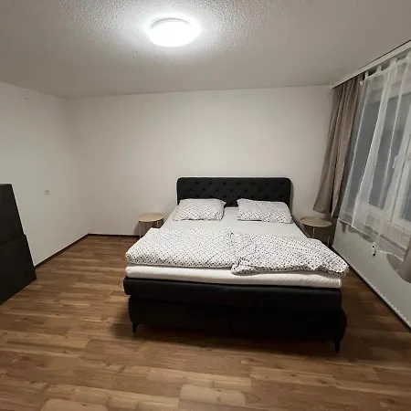 Schoene Maisonette 4 Mit Garten *