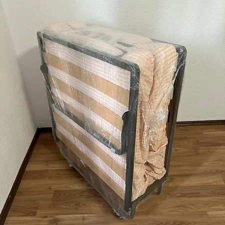 Schoene Maisonette 4 Mit Garten アパート ロートガウ