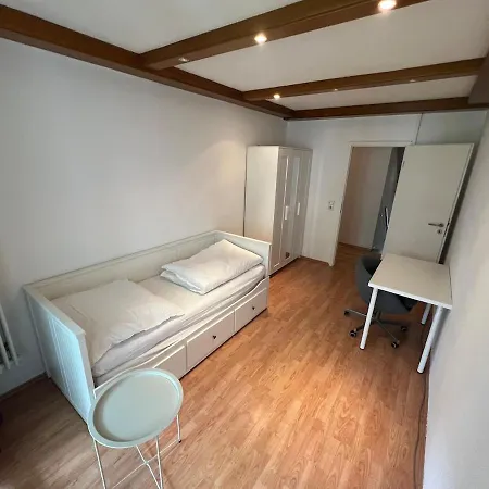 Apartment Schoene Maisonette 4 Mit Garten *