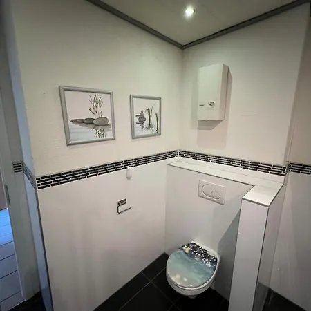 Schoene Maisonette 4 Mit Garten *