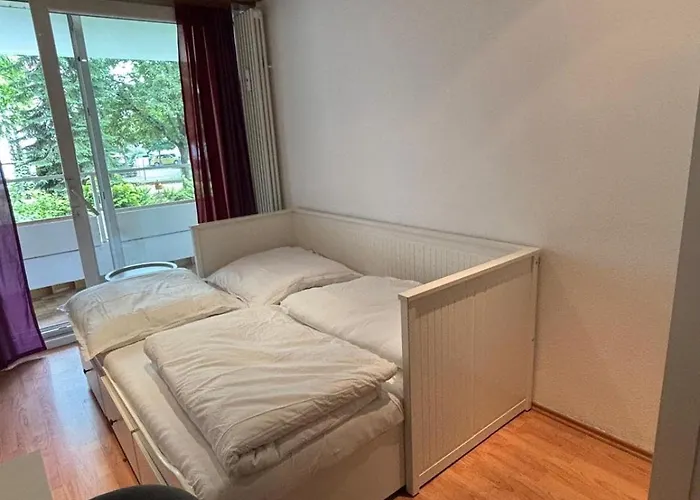 Schoene Maisonette 4 Mit Garten Apartment *